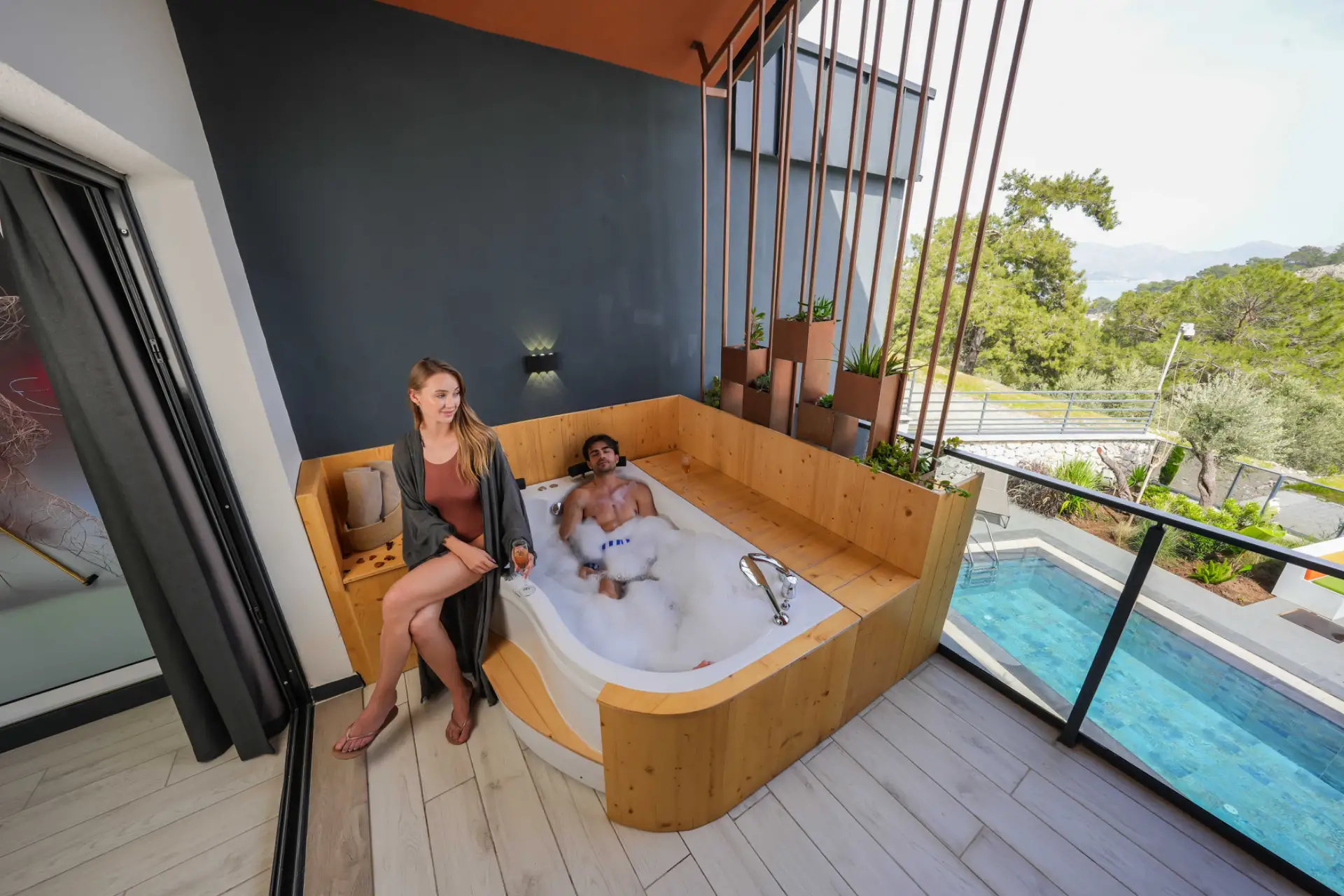 De Luxe Room with Sea view/Jacuzzi